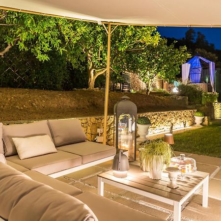 Moulin Rouge Lerici Apartment Bagian luar foto